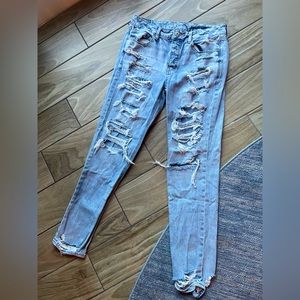 American Eagle distressed jeans